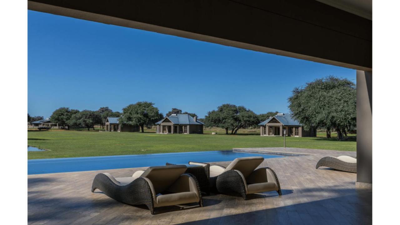 Sandune Game Lodge Gobabis Bagian luar foto