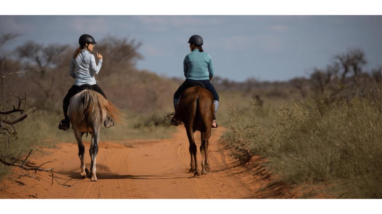 Sandune Game Lodge Gobabis Bagian luar foto